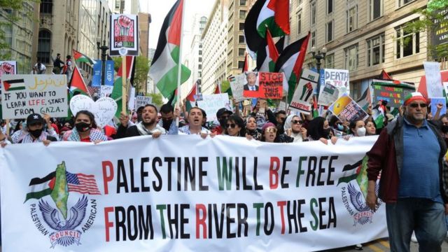 Protesters for Chicago, United States dey support Palestinians