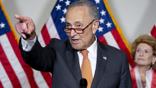 Chuck Schumer, coautor del proyecto de Ley de Innovación y Competencia