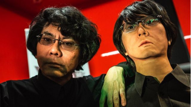 Hiroshi Ishiguro with his creation, Geminoid