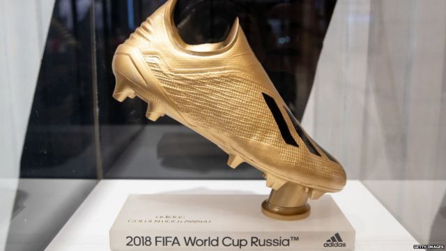 World Cup 2018: Harry Kane wins Golden Boot and Luka Modric the Golden Ball  - BBC Sport