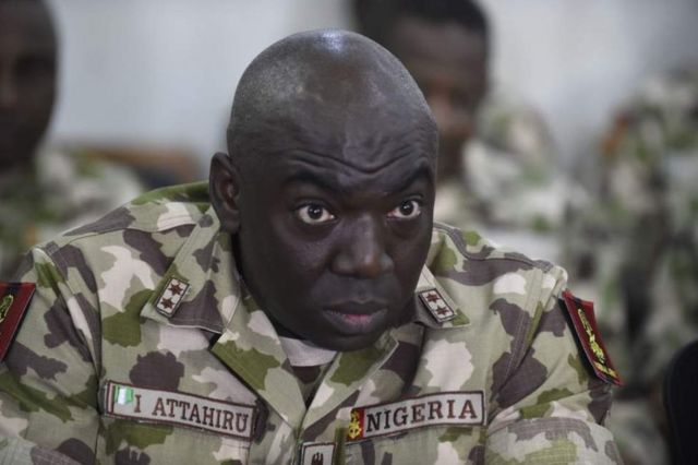 Nigeria Un Nouveau Commandant Pour Diriger La Lutte Contre Boko Haram Bbc News Afrique