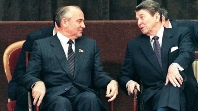 Mikhail Gorbachev & Ronald Reagan
