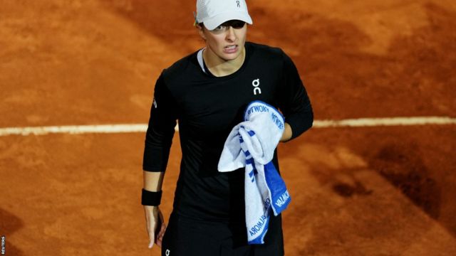 Italian Open tennis 2023  Iga Swiatek withdraws from Italian Open quarter  final, in doubt to defend Roland-Garros title