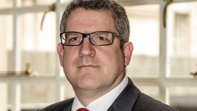 Эндрю Паркер