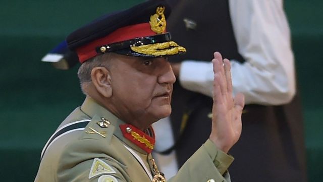 پاکستان کی برّی فوج کے سربراہ جنرل قمر جاوید باجوہ