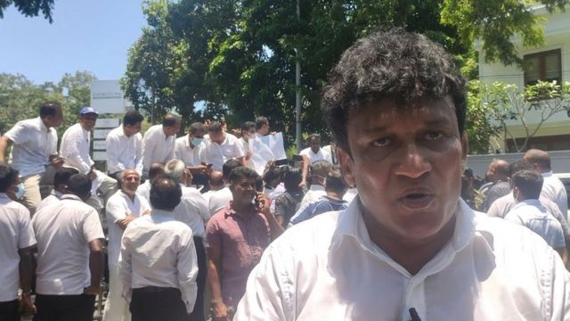 தமிழ் முற்போக்கு கூட்டணியின் தலைவரும், நாடாளுமன்ற உறுப்பினருமான மனோ கணேஷன்