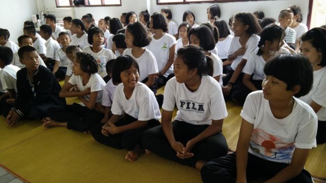 ကလေး