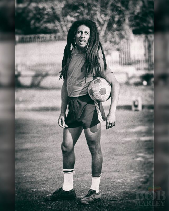 Qual era o time que Bob Marley torcia?