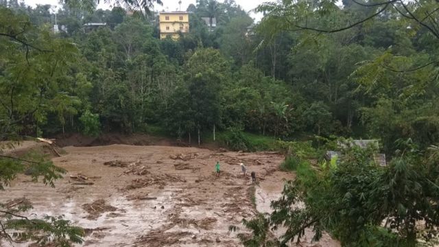 Banjir Dan Longsor Terjadi Di Sumatera Barat, Enam Orang Dilaporkan ...