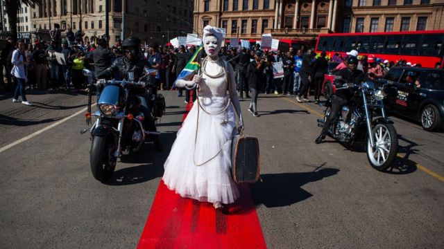 Демонстрация против насилия в ЮАР