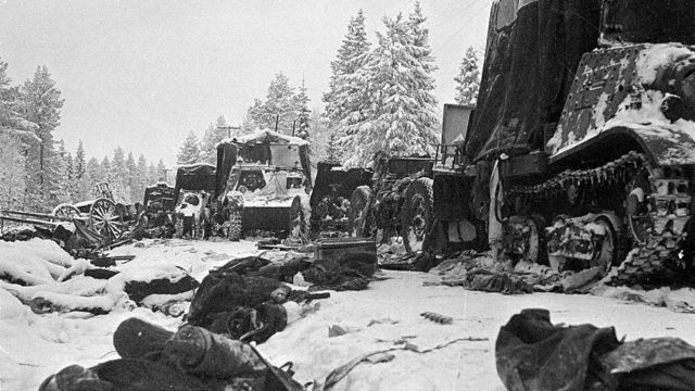 Soldados soviéticos muertos en la batalla de Suomussalmi