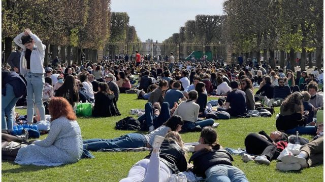 People in Luxembourg Park