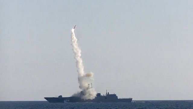 Испытания гиперзвуковой ракеты "Циркон" в акватории Белого моря