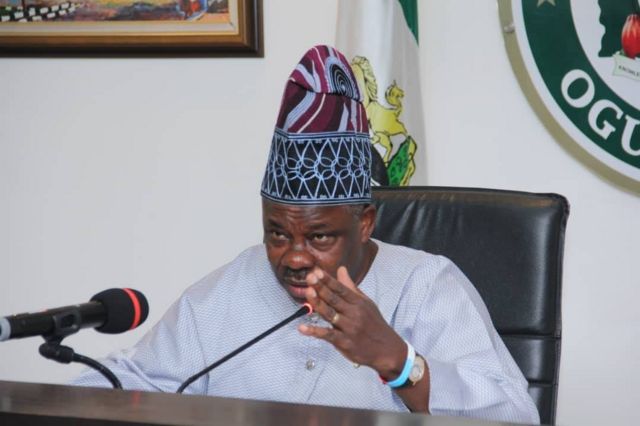 Ibikunle Amosun- Ẹgbẹ́ onípákí ni kí ẹ dìbò fún Gómìnà nìpínlẹ̀ Ogun ...