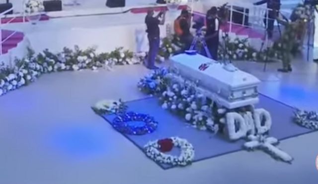 Dare Adeboye burial: Pastor Enoc Adeboye son RCCG funeral for Lagos