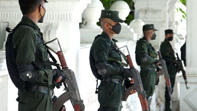 மக்கள் மாளிகை