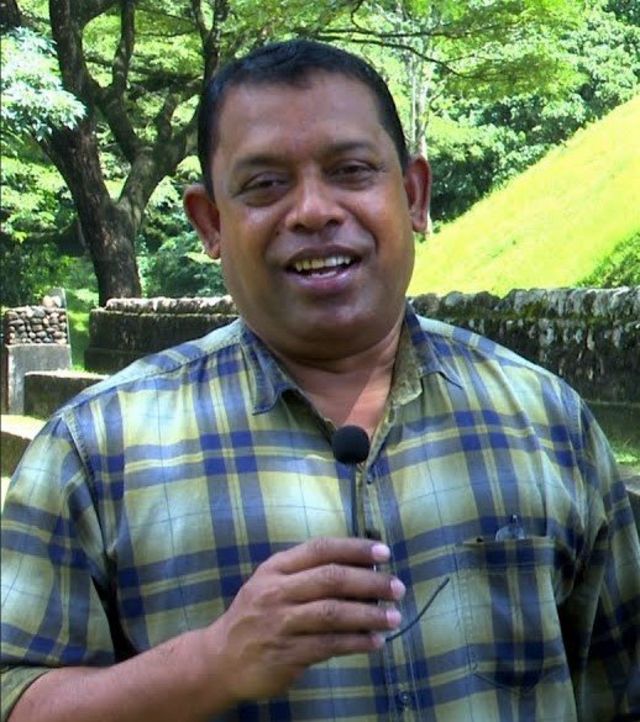 ආචාර්ය ප්‍රභාත් ඒකනායක