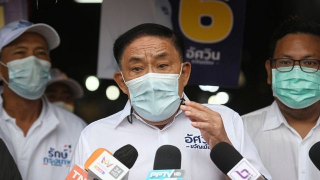 พล.ต.อ. อัศวิน ขวัญเมือง