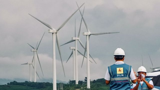 Turbinas eólicas en Indonesia.