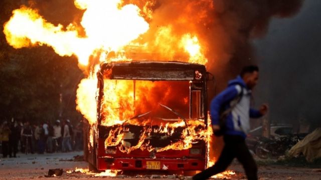 Kerusuhan India Terkait Kewarganegaraan Untuk Non Muslim Pm Modi Mendesak Semua Pihak Untuk Menahan Diri Bbc News Indonesia