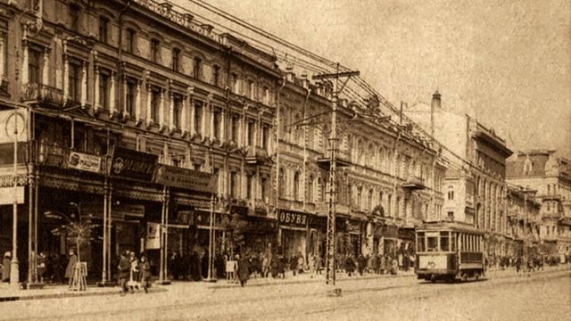 Таким увидели Крещатик крестьяне в 1932 году
