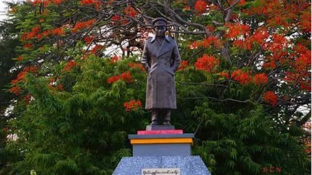 ဗိုလ်ချုပ်ကြေးရုပ်
