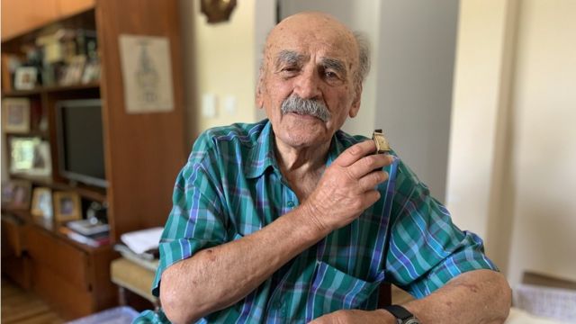 Mihailo Miša Grkinić danas ima 90 godina, a ceo život je proveo u Zemunu