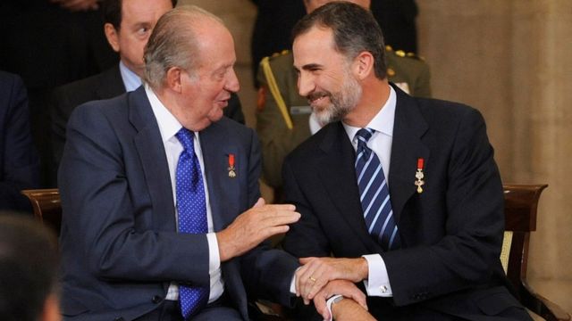 Juan Carlos I y Felipe VI.
