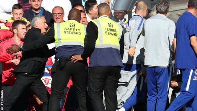 Jose Mourinho and Marco Ianni clash