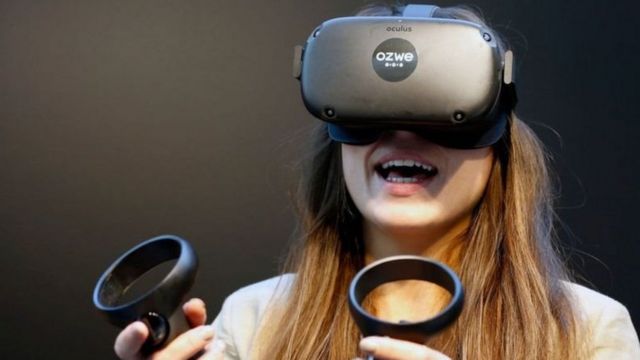 Facebook ha invertido mucho en realidad virtual a través de su dispositivo Oculus.