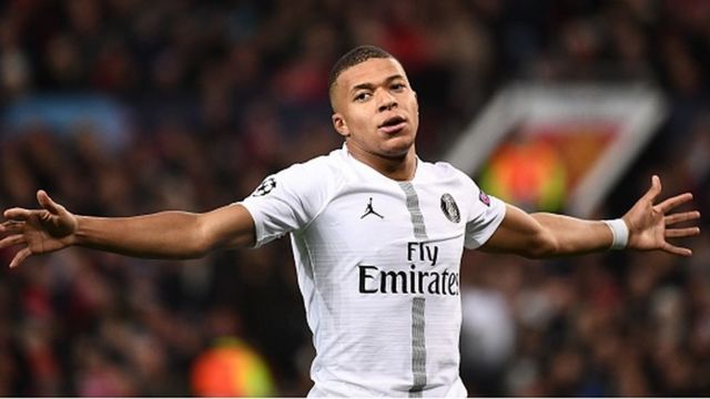 Makomar Xhaka, Wenger, Allegri, Mbappe da Verratti - BBC News Hausa