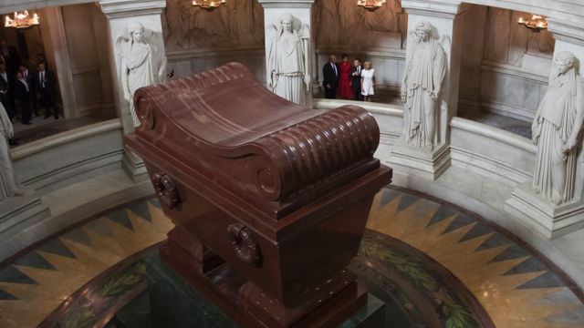 Саркофаг Наполеона в Доме инвалидов