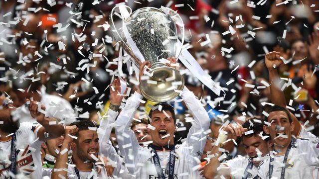 Ronaldo celebra