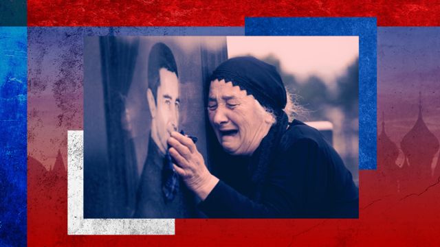 Una mujer georgiana llorando