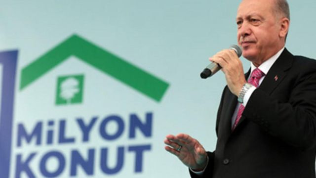 Erdoğan konut açıklaması yapıyor