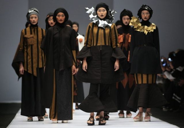 Jakarta Fashion Week 2017, Indonesia