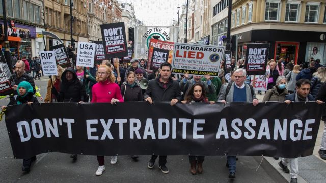 You die leading a march in London calling for Assange's extradition to be blocked