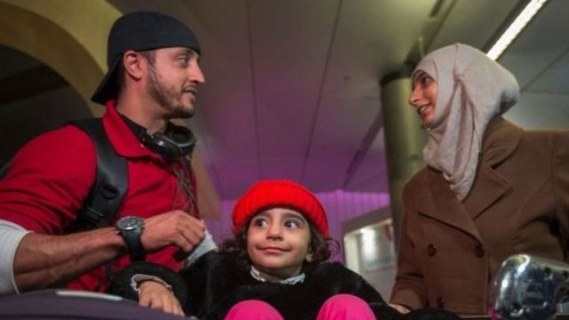 Bu o deməkdir ki, İraq, Suriya, İran, Liviya, Somali, Sudan və Yəməndən olan viza sahibləri ABŞ-a daxil ola biləcəklər