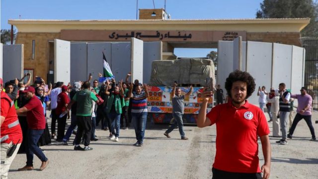 アラブ諸国、パレスチナ人の強制移住に反対 イスラエル・ガザ戦争めぐる首脳会議で - BBC.com