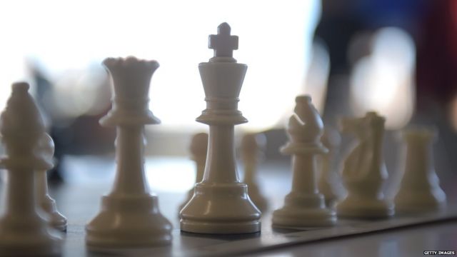 स्वतःच्या बळावर यश मिळवावं.