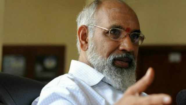 උතුරු පළාත් සභාවේ ප්රධාන අමාත්ය සී වී විග්නේශ්වරන්