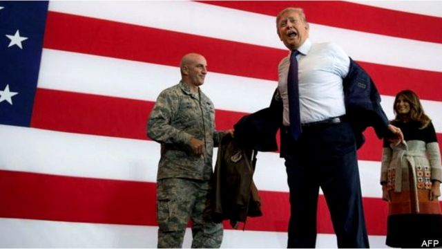 Ông Trump