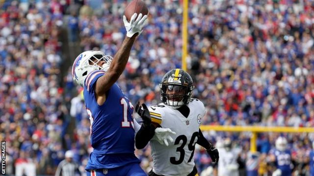 NFL week four review & results: 49ers & Eagles the only unbeaten teams as  Bills beat Miami - BBC Sport