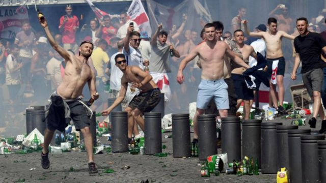 clash between Russian fans and England ones