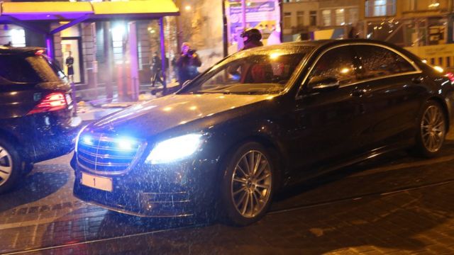 Belçika Kralı Filip'in "1" plakalı aracı.