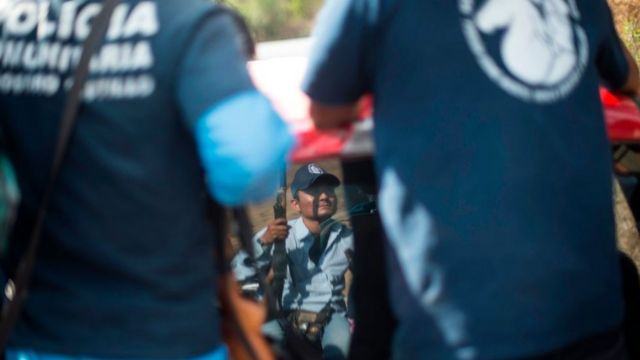 Policía comunitaria en México