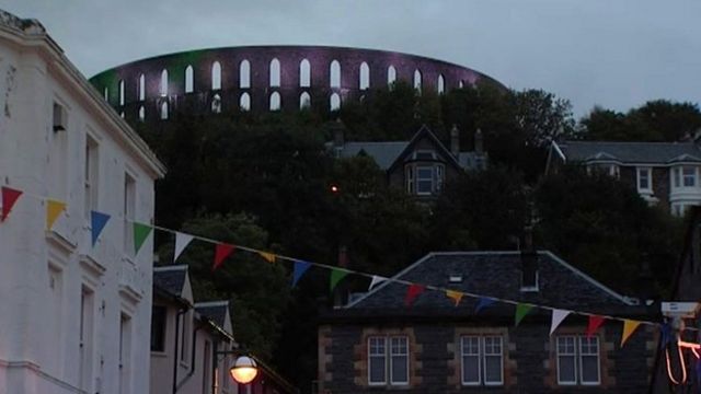 MacCaig's folly