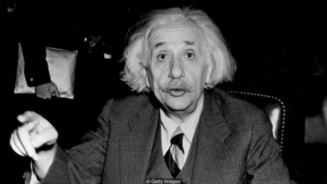 ไอน์สไตน์แนะนำให้ออกไปเดินเล่นบ่อย ๆ เพื่อให้สมองแจ่มใส