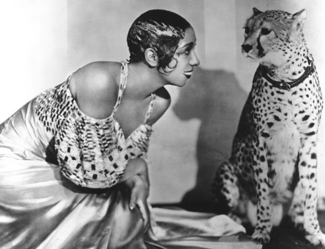 Josephine Baker con un guepardo