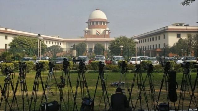 सर्वोच्च न्यायालय, भ्रष्टाचार, न्यायपालिका, लोकशाही